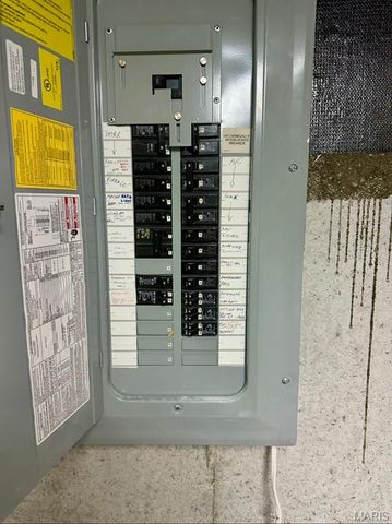 22 Shadow Creek Drive, St Peters, MO 63376