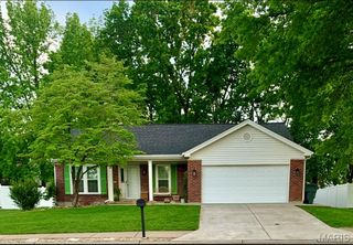 22 Shadow Creek Drive, St Peters, MO 63376
