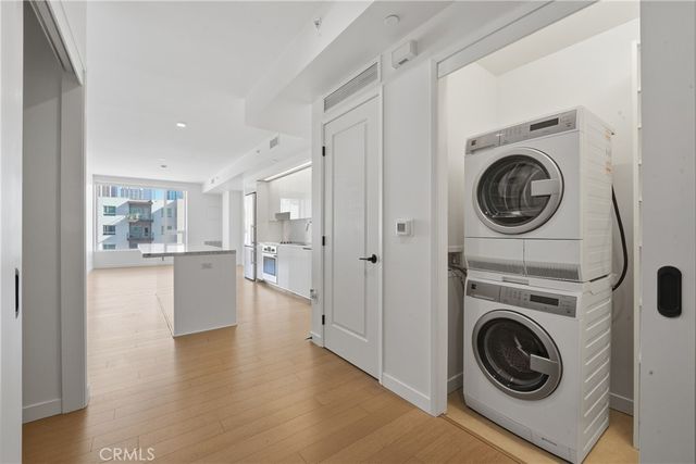 1050 S Grand Avenue 708, Los Angeles, CA 90015