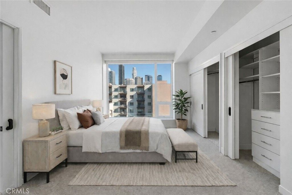 1050 S Grand Avenue 708, Los Angeles, CA 90015