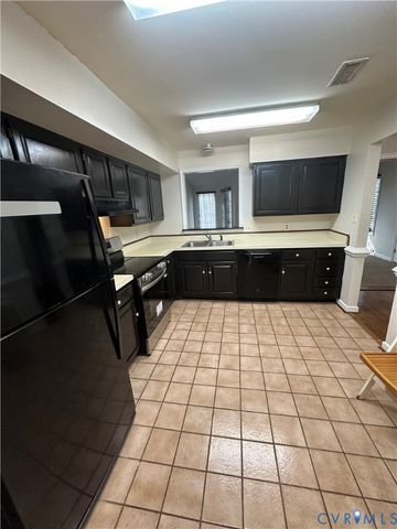 4027 Bush Lake Pl, Glen Allen, VA 23060