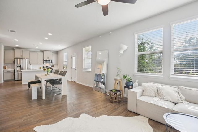 1913 Jacey WAY, Austin, TX 78725