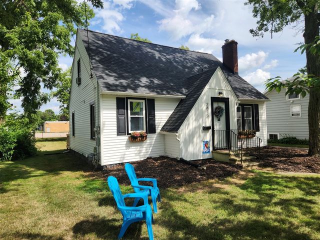 2815 Whittier Drive, Kalamazoo, MI 49001