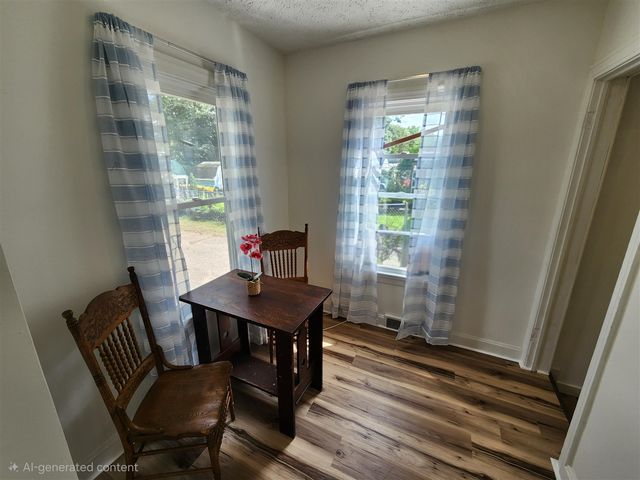 2815 Whittier Drive, Kalamazoo, MI 49001