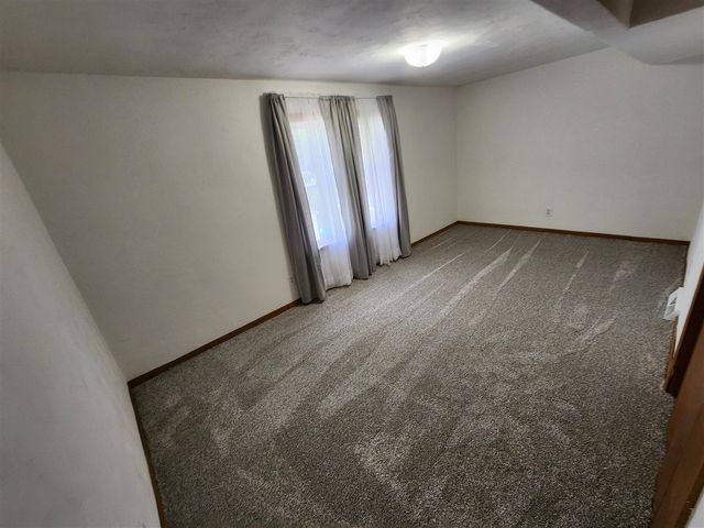 2815 Whittier Drive, Kalamazoo, MI 49001