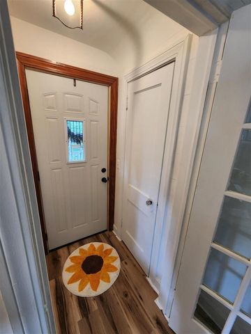 2815 Whittier Drive, Kalamazoo, MI 49001