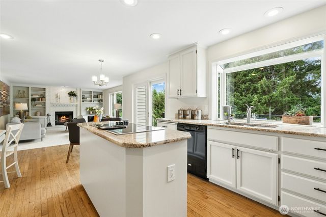 6531 154th Place SE, Bellevue, WA 98006