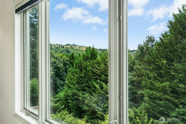 6531 154th Place SE, Bellevue, WA 98006
