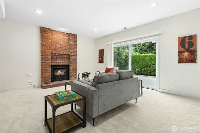 6531 154th Place SE, Bellevue, WA 98006