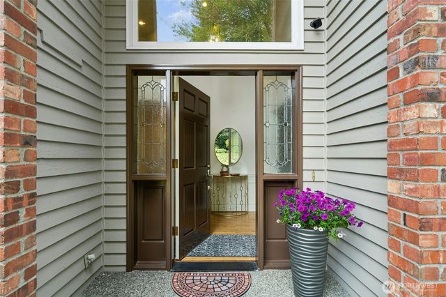 6531 154th Place SE, Bellevue, WA 98006