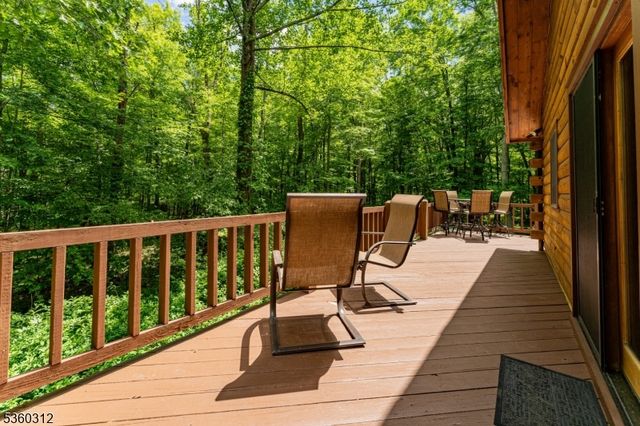 4 Heller Rd, Frelinghuysen Twp., NJ 07825