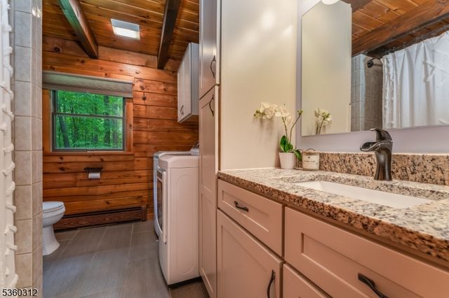 4 Heller Rd, Frelinghuysen Twp., NJ 07825