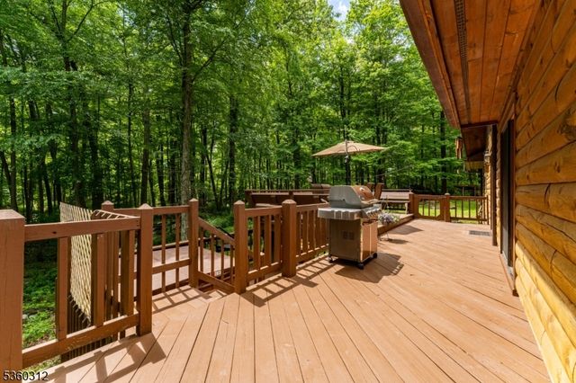 4 Heller Rd, Frelinghuysen Twp., NJ 07825