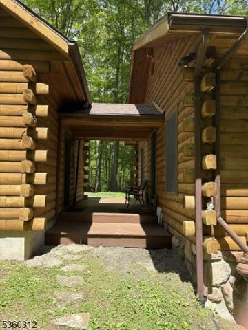 4 Heller Rd, Frelinghuysen Twp., NJ 07825