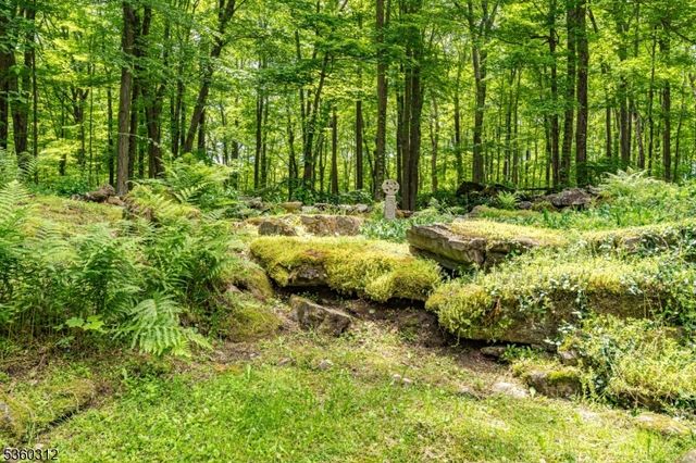 4 Heller Rd, Frelinghuysen Twp., NJ 07825