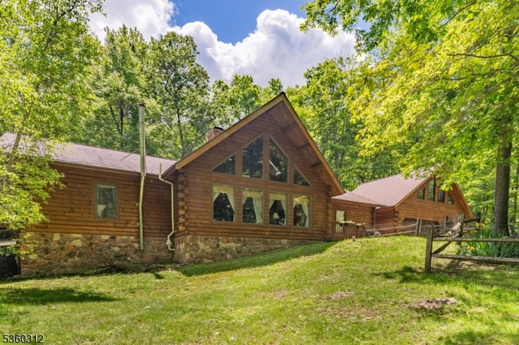 4 Heller Rd, Frelinghuysen Twp., NJ 07825