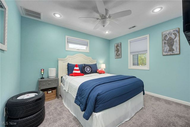 13005 W Lake Road, Vermilion, OH 44089