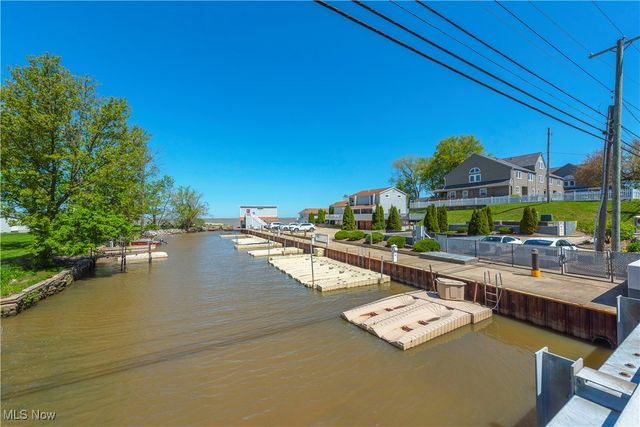 13005 W Lake Road, Vermilion, OH 44089