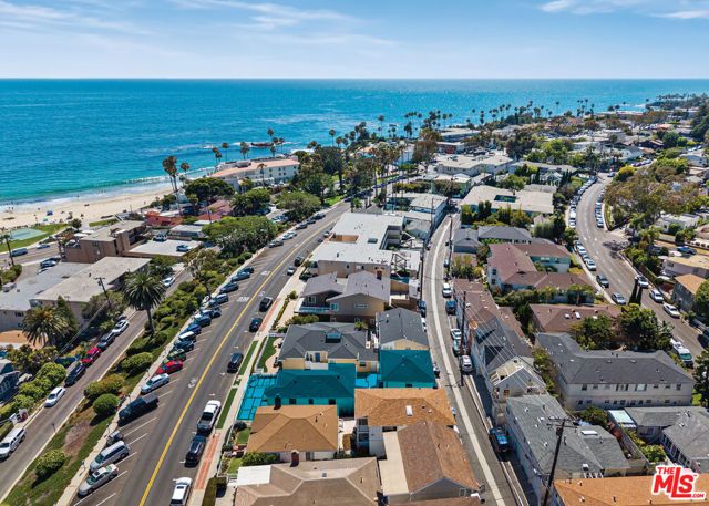 216 Cliff Drive, Laguna Beach, CA 92651