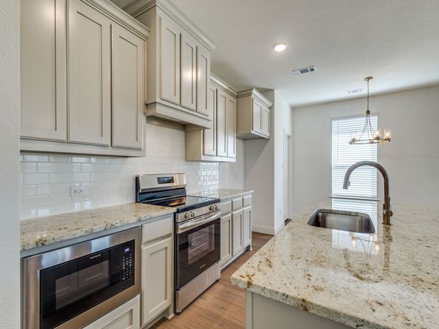 2704 Donella Drive, Denton, TX 76207