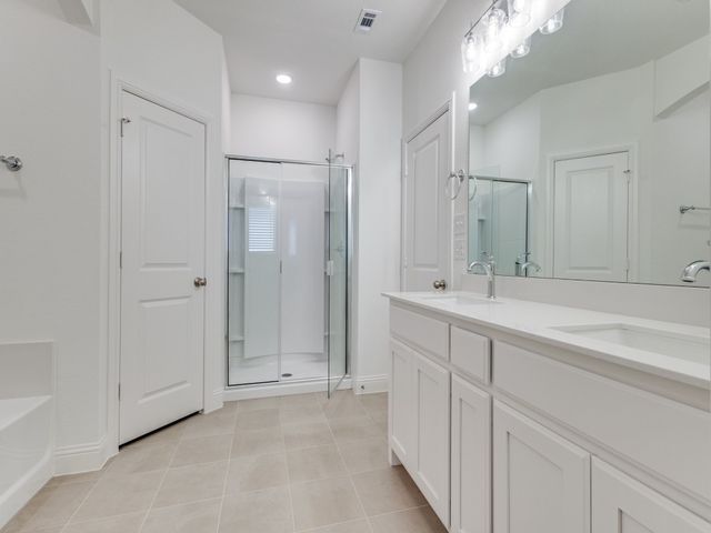 2704 Donella Drive, Denton, TX 76207