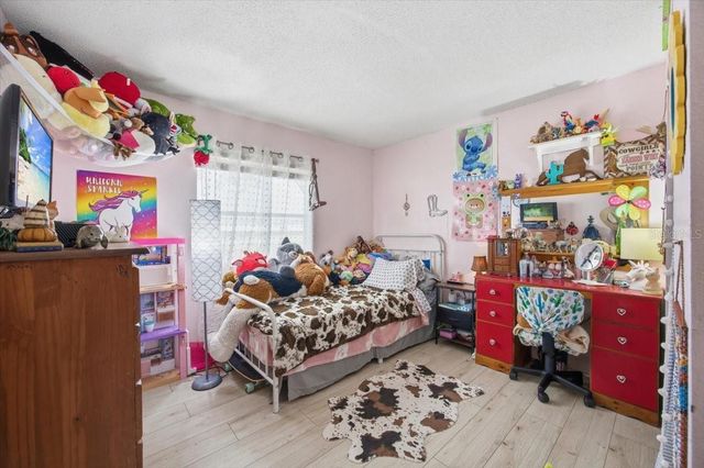 1840 PEARCE ROAD, Polk City, FL 33868