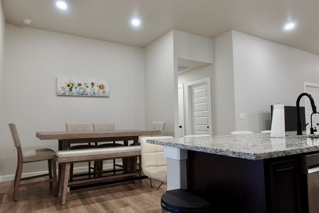 2716 River Bend Rd, Midland, TX 79705