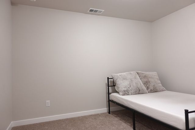 2716 River Bend Rd, Midland, TX 79705