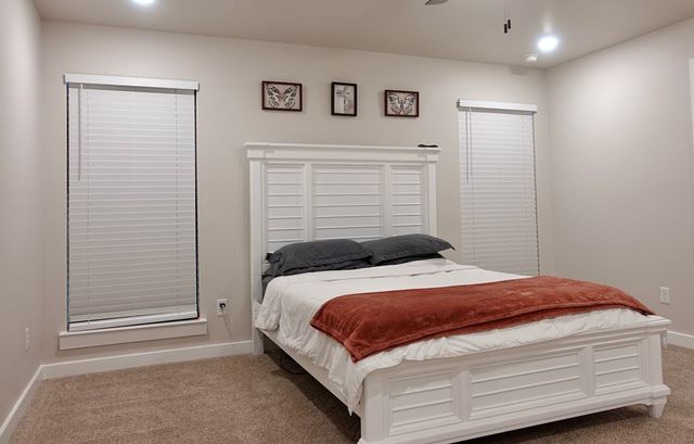 2716 River Bend Rd, Midland, TX 79705