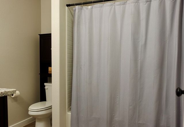 2716 River Bend Rd, Midland, TX 79705