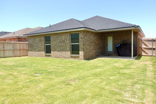 2716 River Bend Rd, Midland, TX 79705