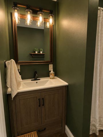 1686 MAPLEDALE RD, Elizabethtown, PA 17022