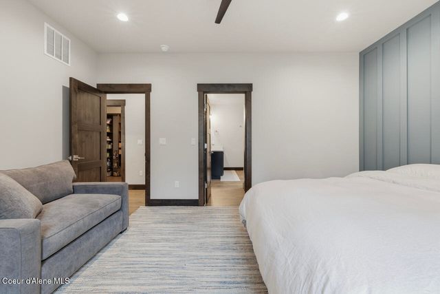 11925 N Rocking R RD, Hayden, ID 83835