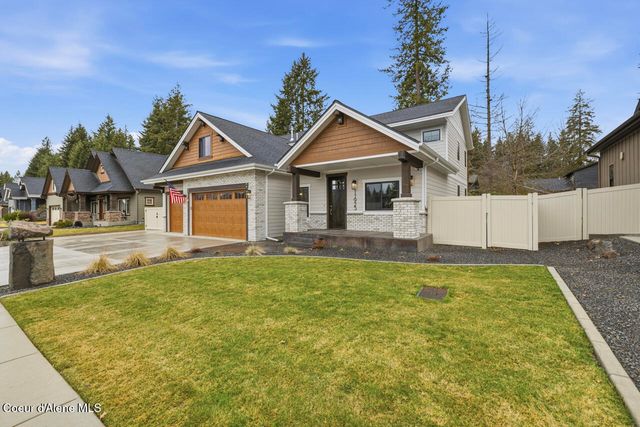 11925 N Rocking R RD, Hayden, ID 83835