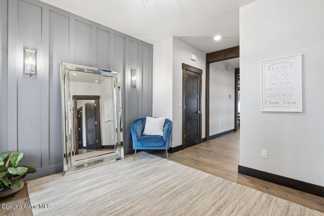 11925 N Rocking R RD, Hayden, ID 83835