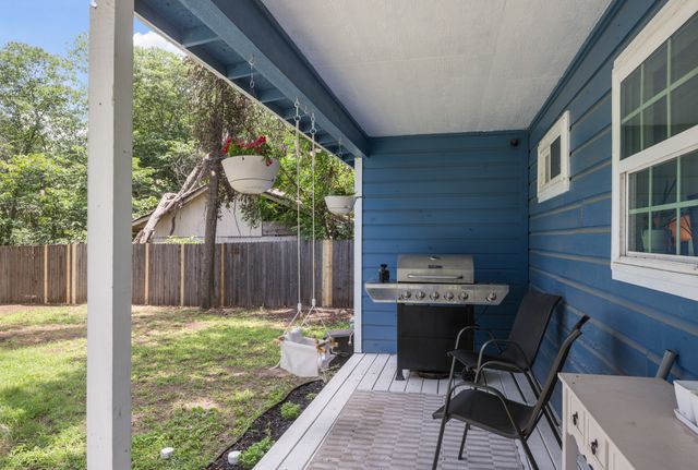 149 Gordon Drive, Azle, TX 76020