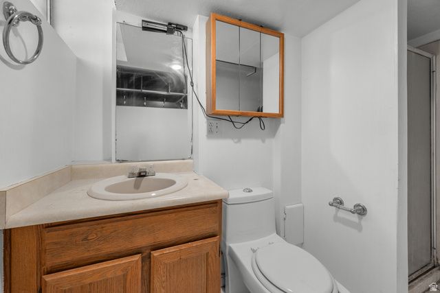 214 E 4500 S, Murray, UT 84107
