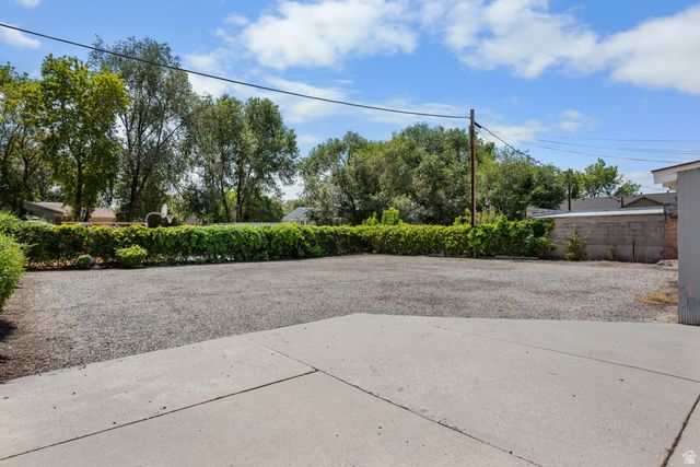 214 E 4500 S, Murray, UT 84107