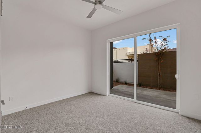 1281 DESERT NIGHT Street, El Paso, TX 79912