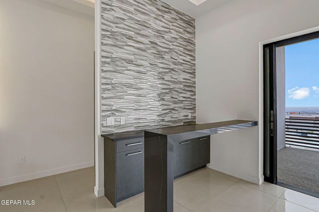 1281 DESERT NIGHT Street, El Paso, TX 79912