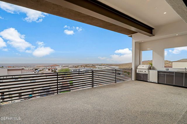 1281 DESERT NIGHT Street, El Paso, TX 79912