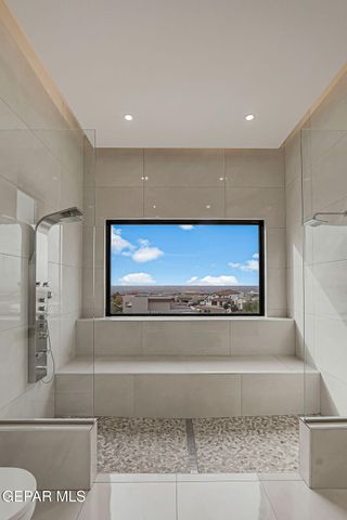 1281 DESERT NIGHT Street, El Paso, TX 79912