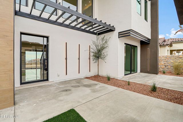 1281 DESERT NIGHT Street, El Paso, TX 79912