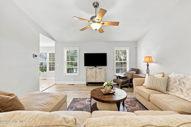 2405 Longleaf Drive W, Pinehurst, NC 28374