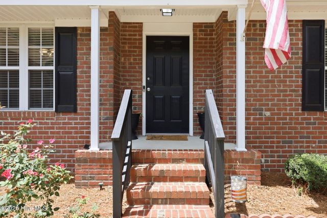 2405 Longleaf Drive W, Pinehurst, NC 28374