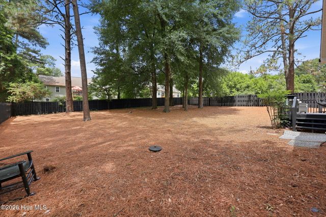 2405 Longleaf Drive W, Pinehurst, NC 28374