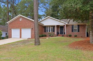 2405 Longleaf Drive W, Pinehurst, NC 28374