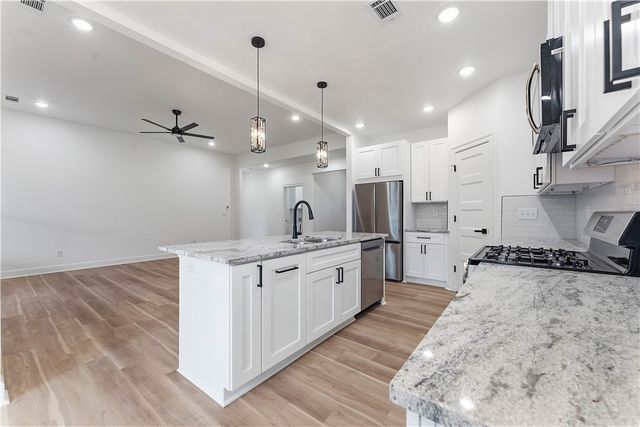 1101 Cook Street, Pea Ridge, AR 72751