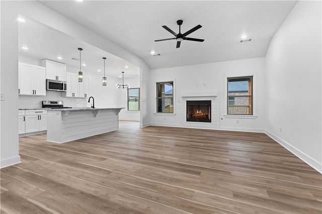 1101 Cook Street, Pea Ridge, AR 72751