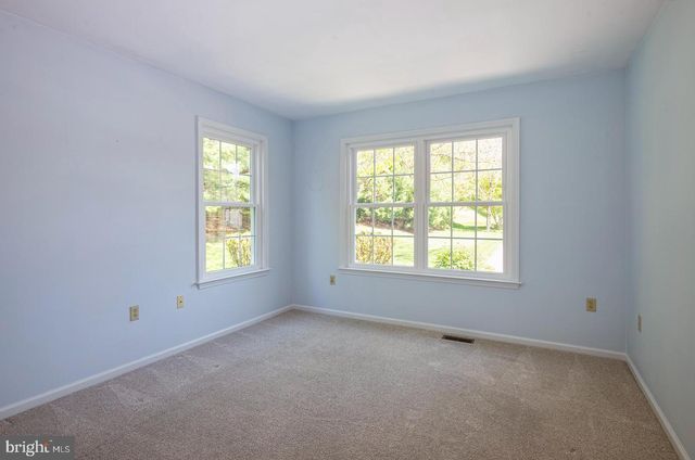 114 WESSEX CT, Reading, PA 19606